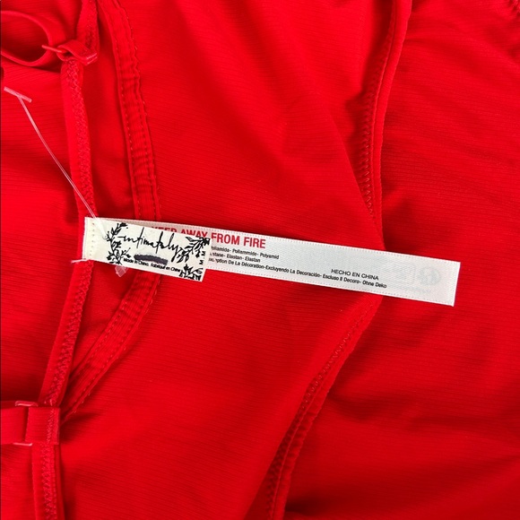 Free People Intimately Bodysuit Red Ribbed One-Piece Layer Women’s Size M NWOT - Picture 10 of 13